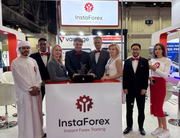 делегация InstaForex на выставке Forex Expo Dubai